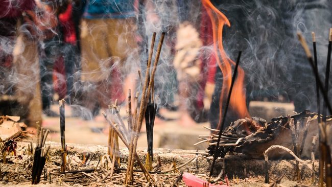 The Ancient Oil That Treats Migraines, Depression, Anxiety, and Cancer